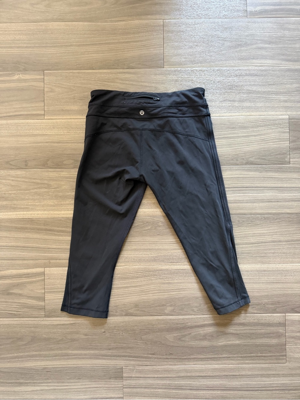 Lululemon Black Cropped Leggings Missing Tag